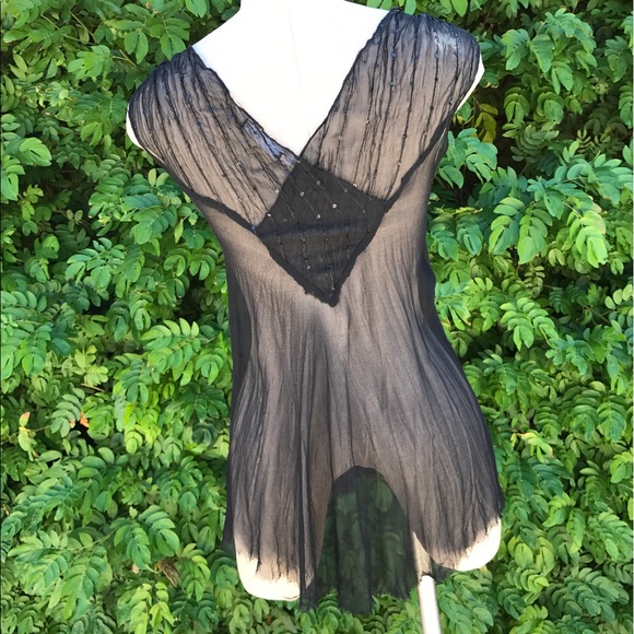 Isshu Top - Picture 4 of 5